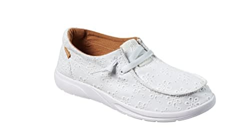 Womens Cushion Coast Sneaker