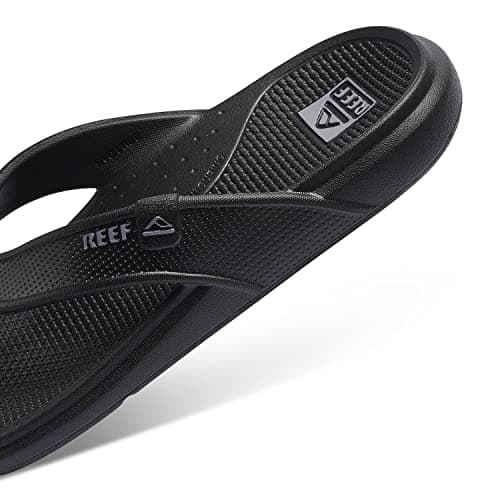 REEF Men's Oasis Comfortable Sandal