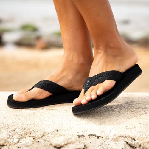 REEF Women's Sandy Flip-Flop Beach CasualComfortable Outdoor Sandals
|REEF Women's Sandy Flip-Flop Summer Lightweight Easy-Wear Footwear
|REEF Women's Sandy Flip-Flop Floral Design Casual Flats