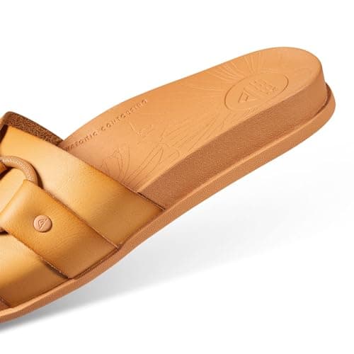 REEF Women's Cushion Soho Cruz Sandals