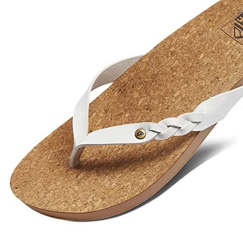 REEF Women's Cushion Court Twist Flip Flop with Arch Support